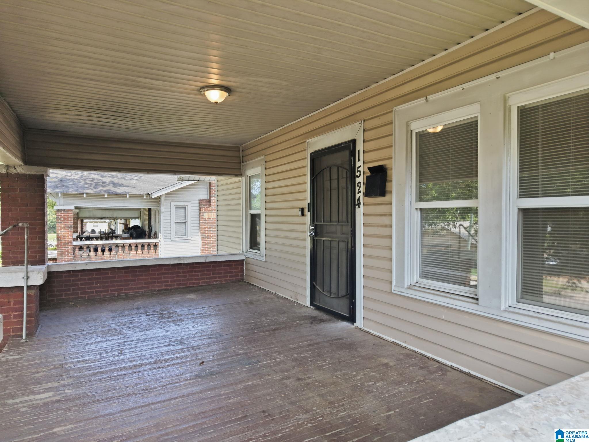 1524 Warrior Road Birmingham, AL 35218 - Photo 2 of 30 Gallery Image 2