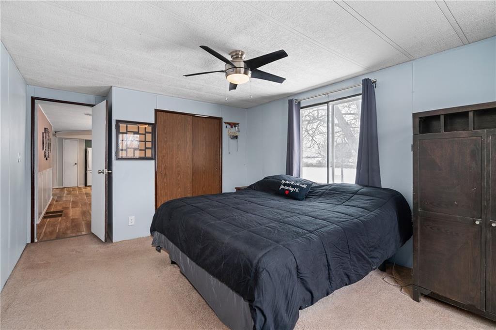 4049 Montana Road Ottawa, KS 66067 - Photo 13 of 41