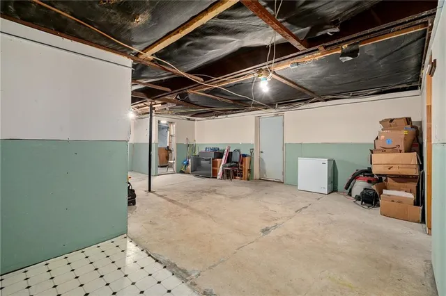 $325,000 | 4049 Montana Road, Ottawa, KS 66067