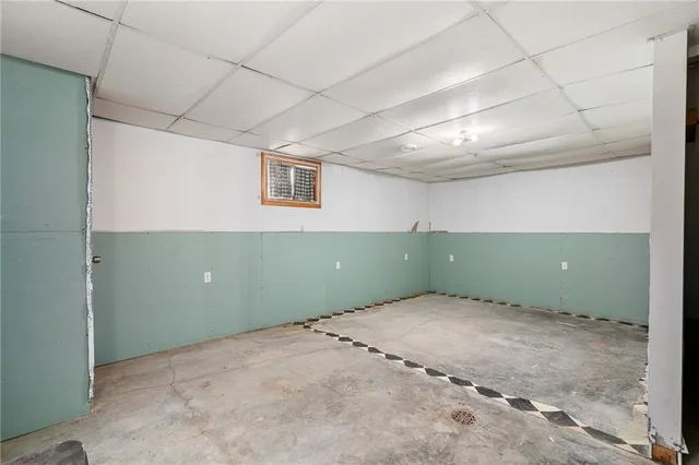 $325,000 | 4049 Montana Road, Ottawa, KS 66067