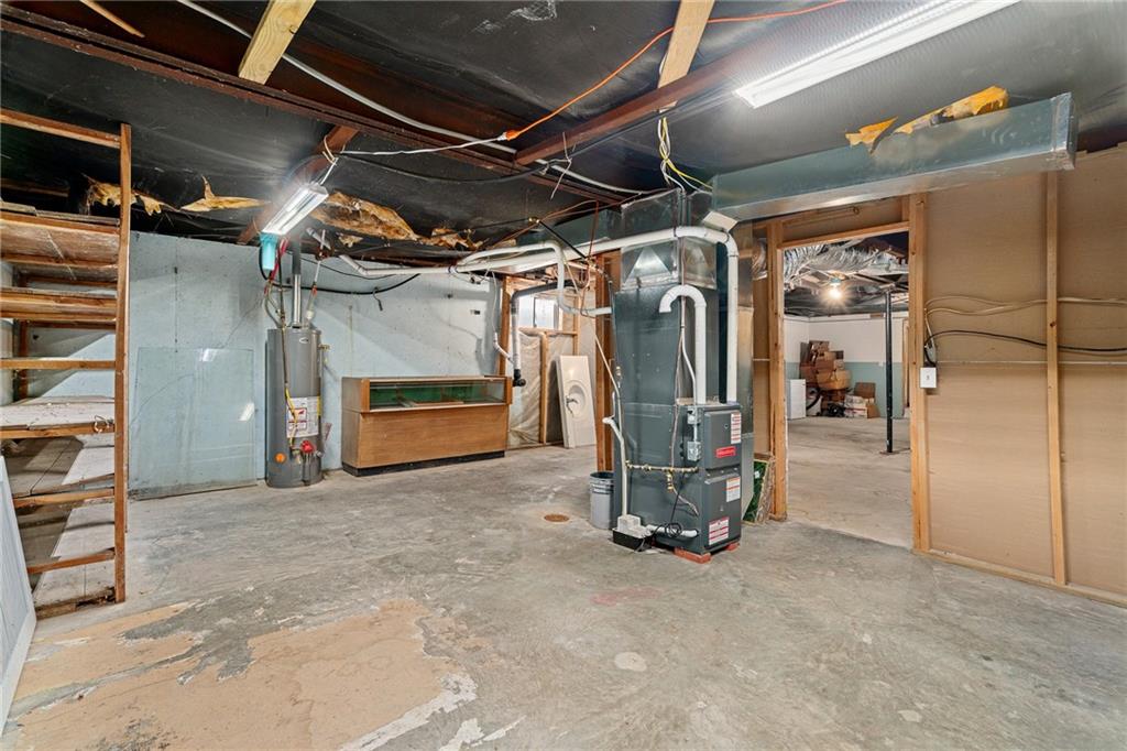 4049 Montana Road Ottawa, KS 66067 - Photo 26 of 41