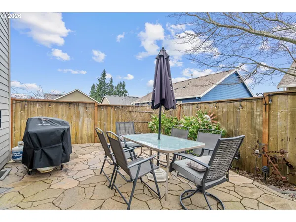 $580,000 | 14707 Sugarpine Street, Oregon City, OR 97045