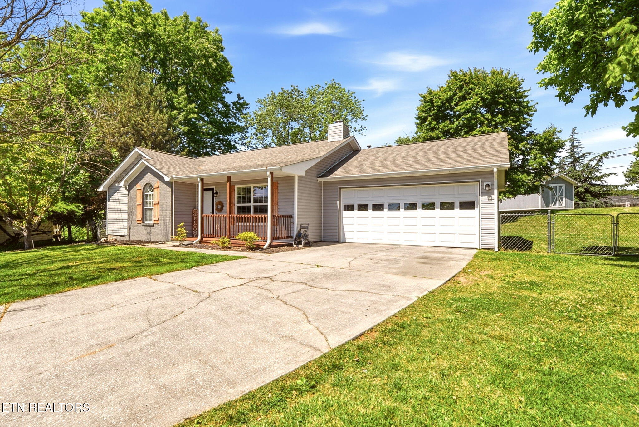 7701 Rymark Court Powell, TN 37849 - Photo 2 of 30 2-web-or-mls-DSC_8877