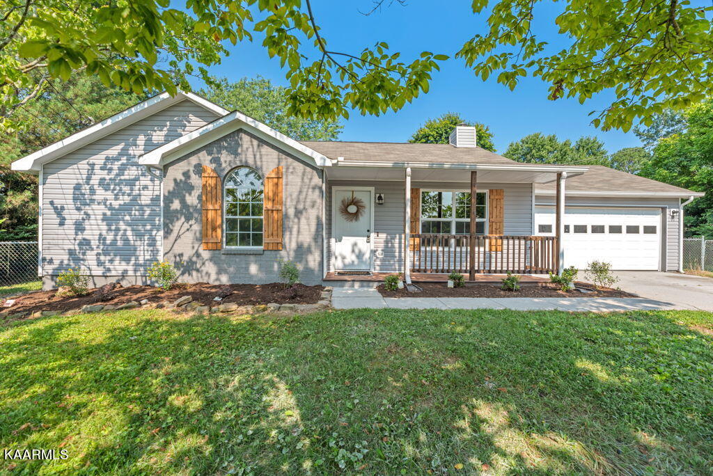 7701 Rymark Court Powell, TN 37849 - Photo 8 of 30 1-web-or-mls-Rmrk7701 (4)