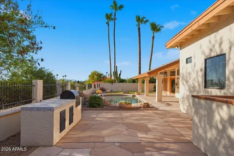 $1,025,000 | 15814 North 12th Street, Phoenix, AZ 85022