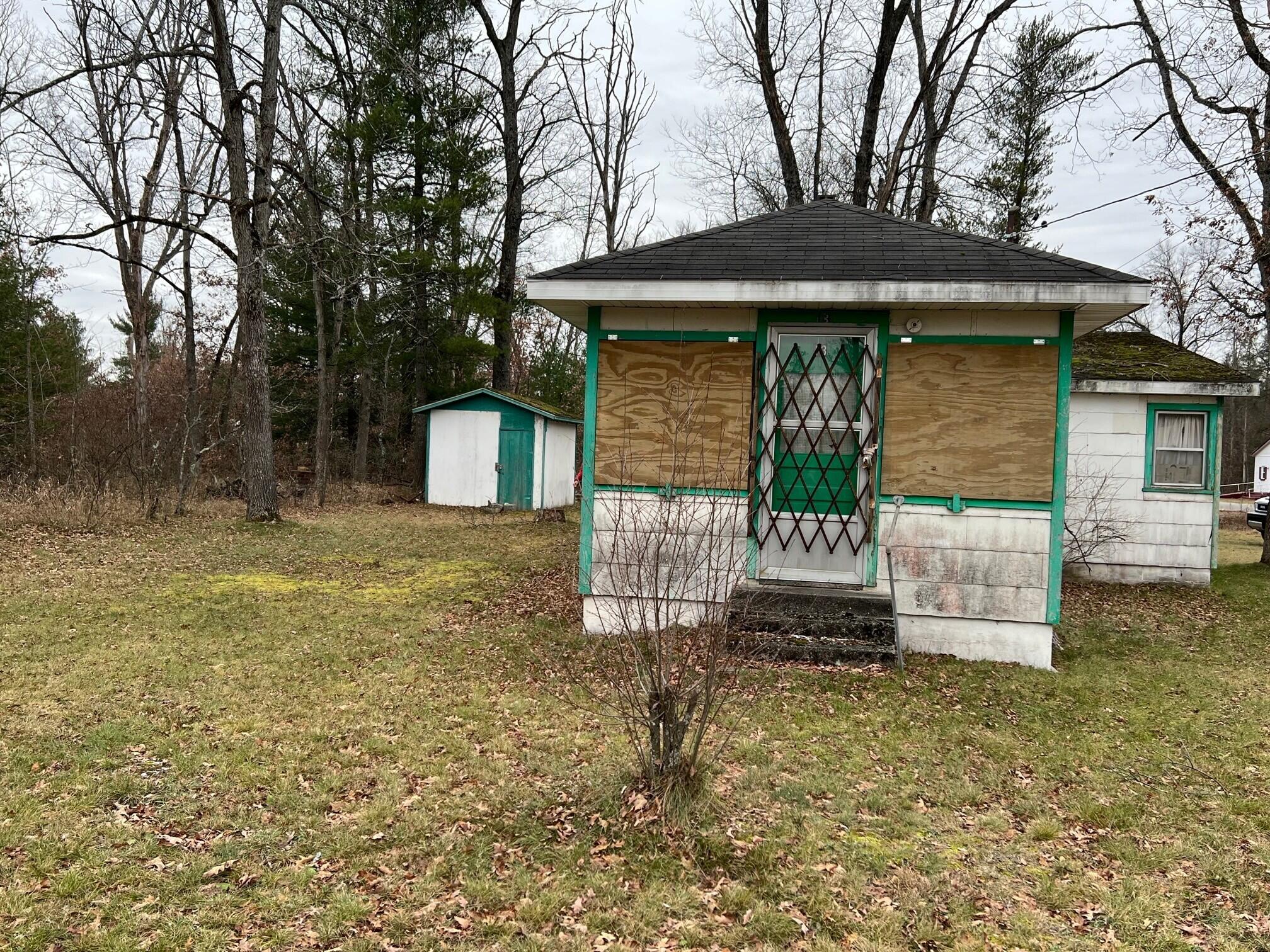 7050 South Forman Road Idlewild, MI 49642 - Photo 3 of 9 Mac Outside Pic 3