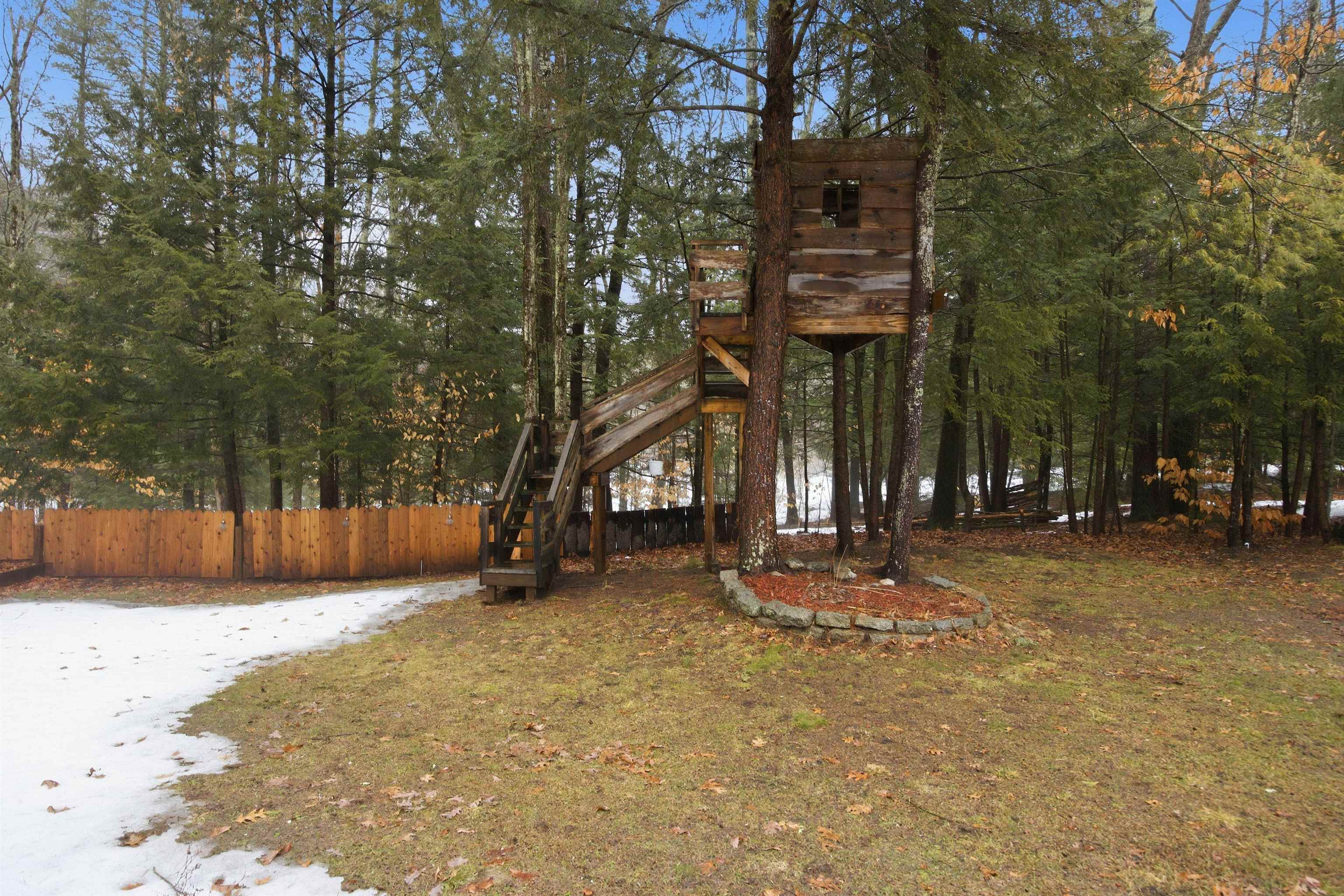 1136 Penacook Road Hopkinton, NH 03229 - Photo 15 of 48