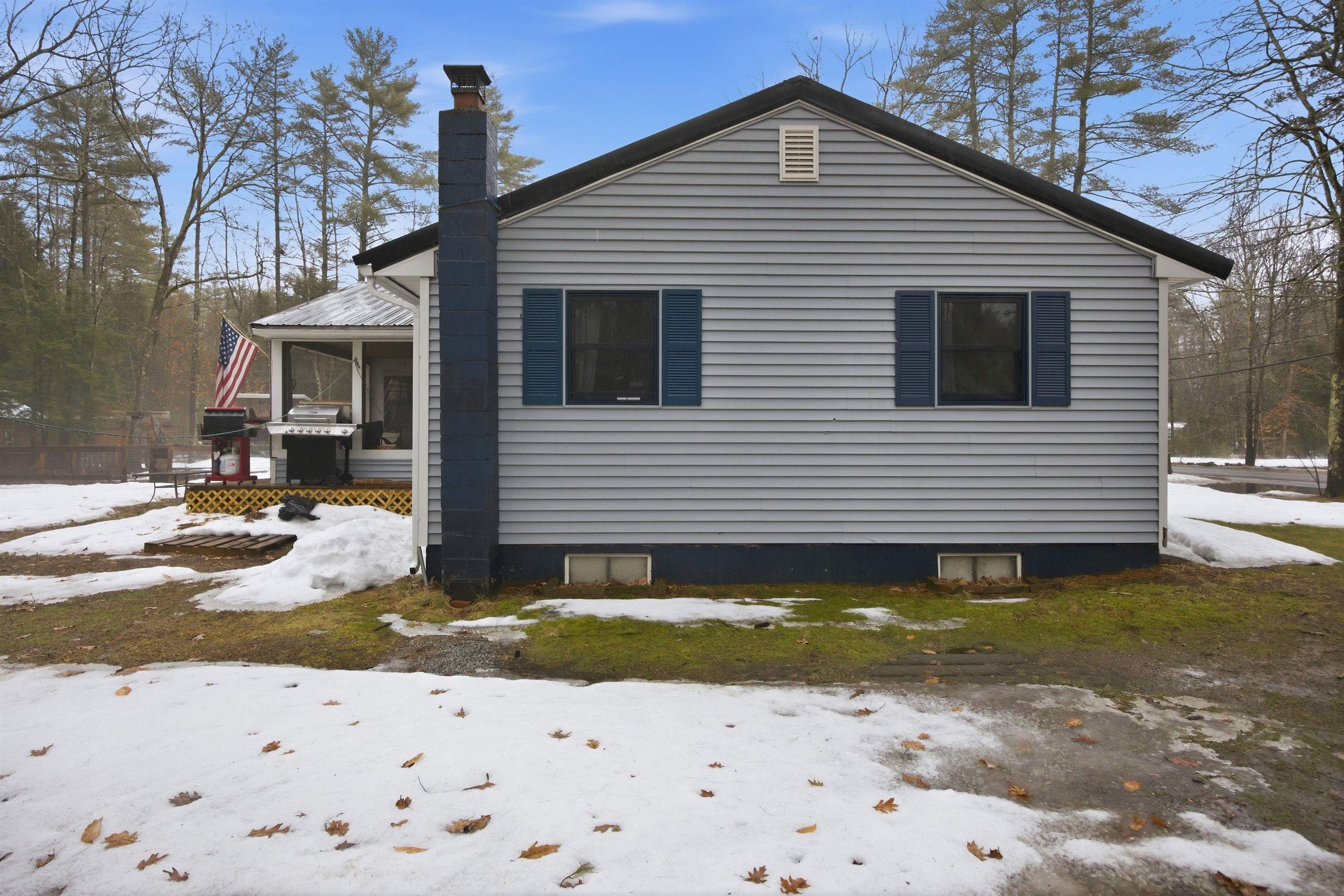 1136 Penacook Road Hopkinton, NH 03229 - Photo 3 of 48