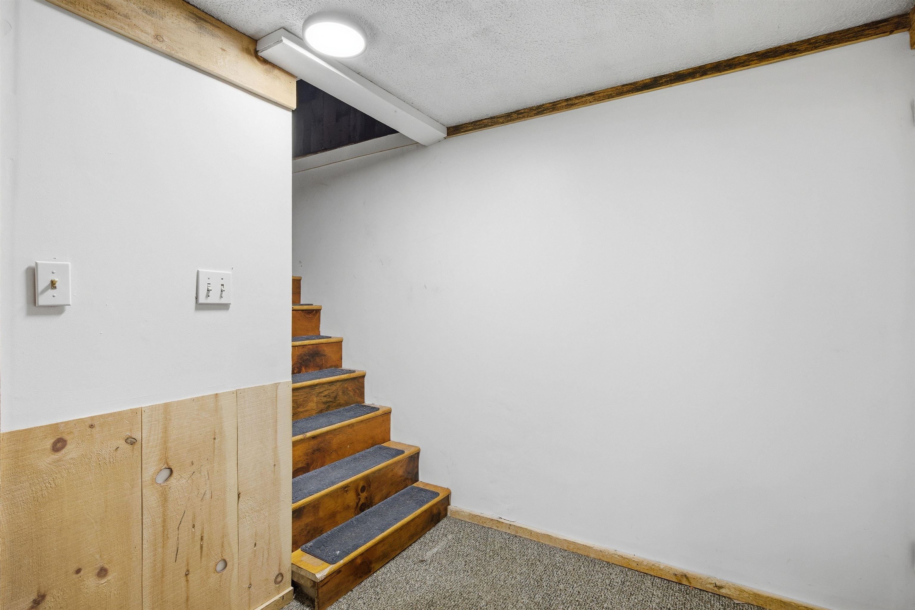 1136 Penacook Road Hopkinton, NH 03229 - Photo 33 of 48