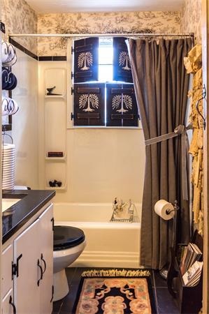 6 Kingsbury Road Norfolk, MA 02056 - Photo 8 of 28 Gallery Image 8