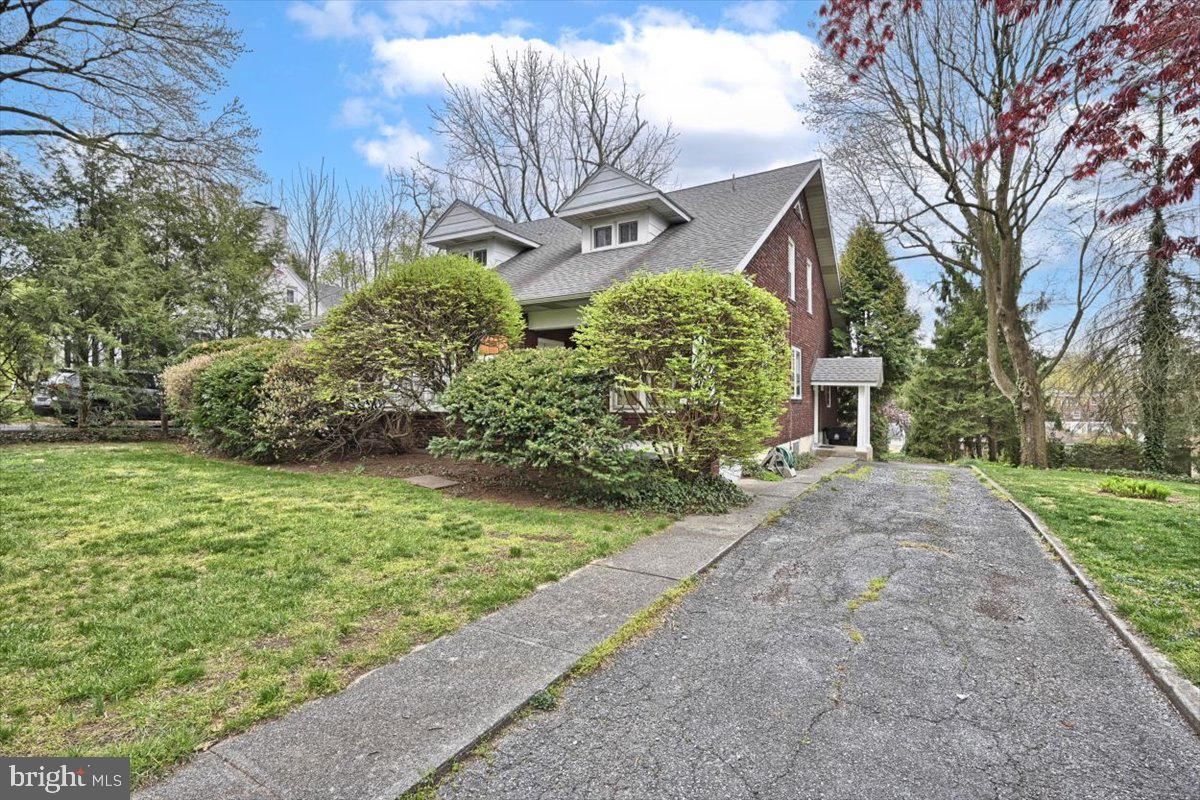 2257 Rudy Road Harrisburg, PA 17104 - Photo 3 of 52 Beautiful Bellevue Park Community