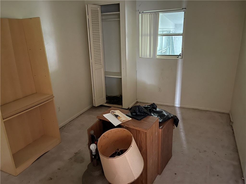 34 Island Cottage Road Greece, NY 14612 - Photo 14 of 17