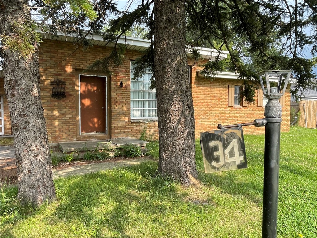 34 Island Cottage Road Greece, NY 14612 - Photo 3 of 17