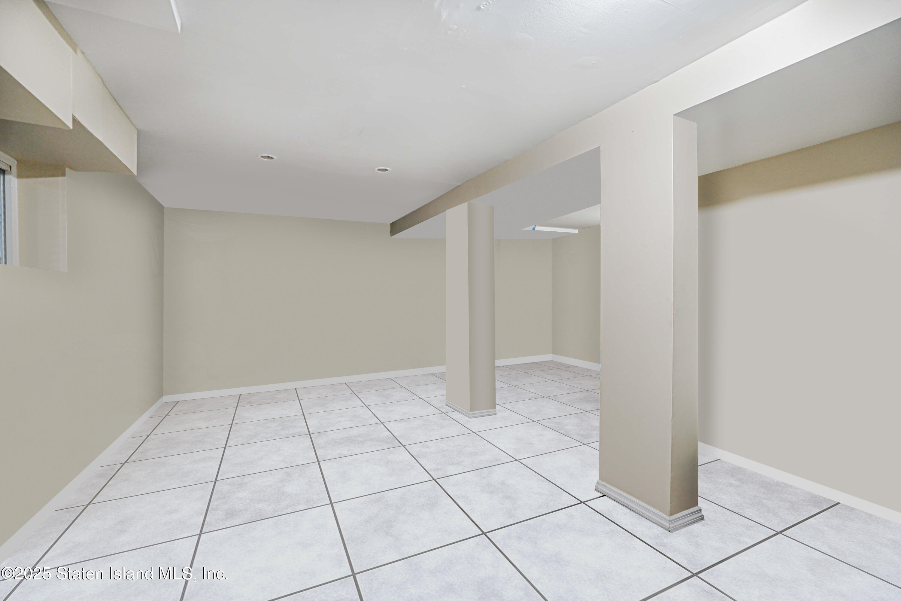 2419 Richmond Road Staten Island, NY 10306 - Photo 12 of 32 (11)