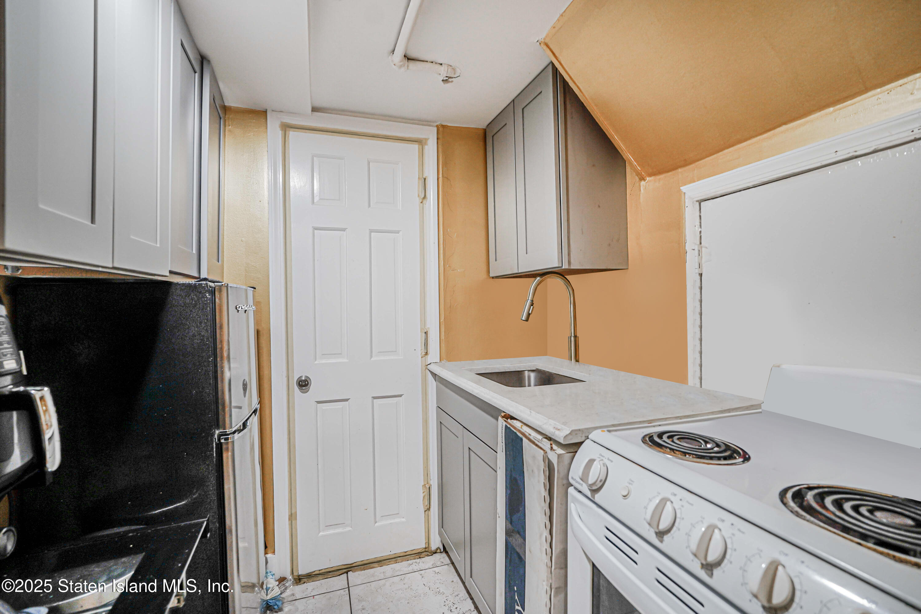 2419 Richmond Road Staten Island, NY 10306 - Photo 24 of 32 (24)