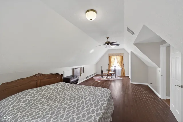 $724,900 | 8646 Sturgeon Bay Lane, Indianapolis, IN 46236