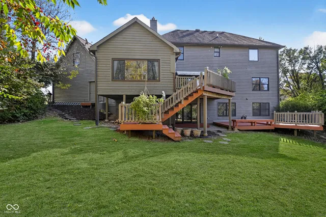 $724,900 | 8646 Sturgeon Bay Lane, Indianapolis, IN 46236