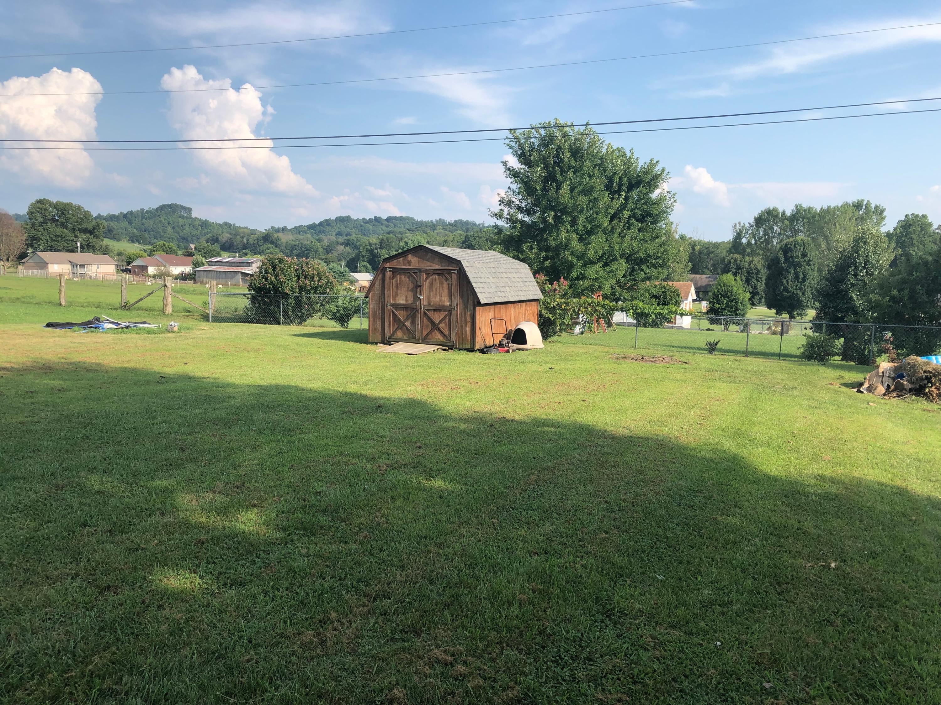 541 West Coleman Road Science Hill, KY 42553 - Photo 3 of 11 IMG-0020