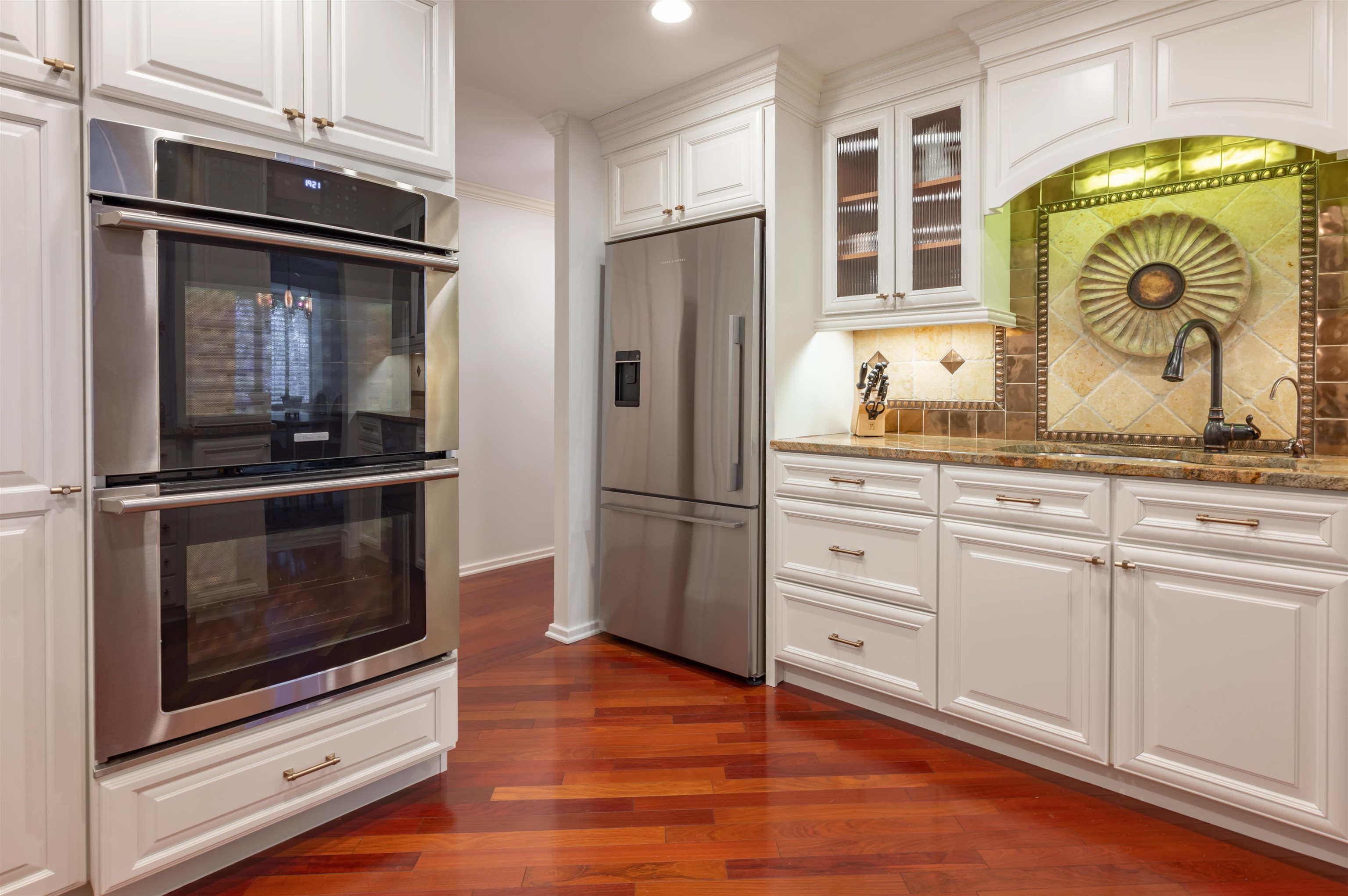 300 River Road, Unit 501 Manchester, NH 03104 - Photo 13 of 58