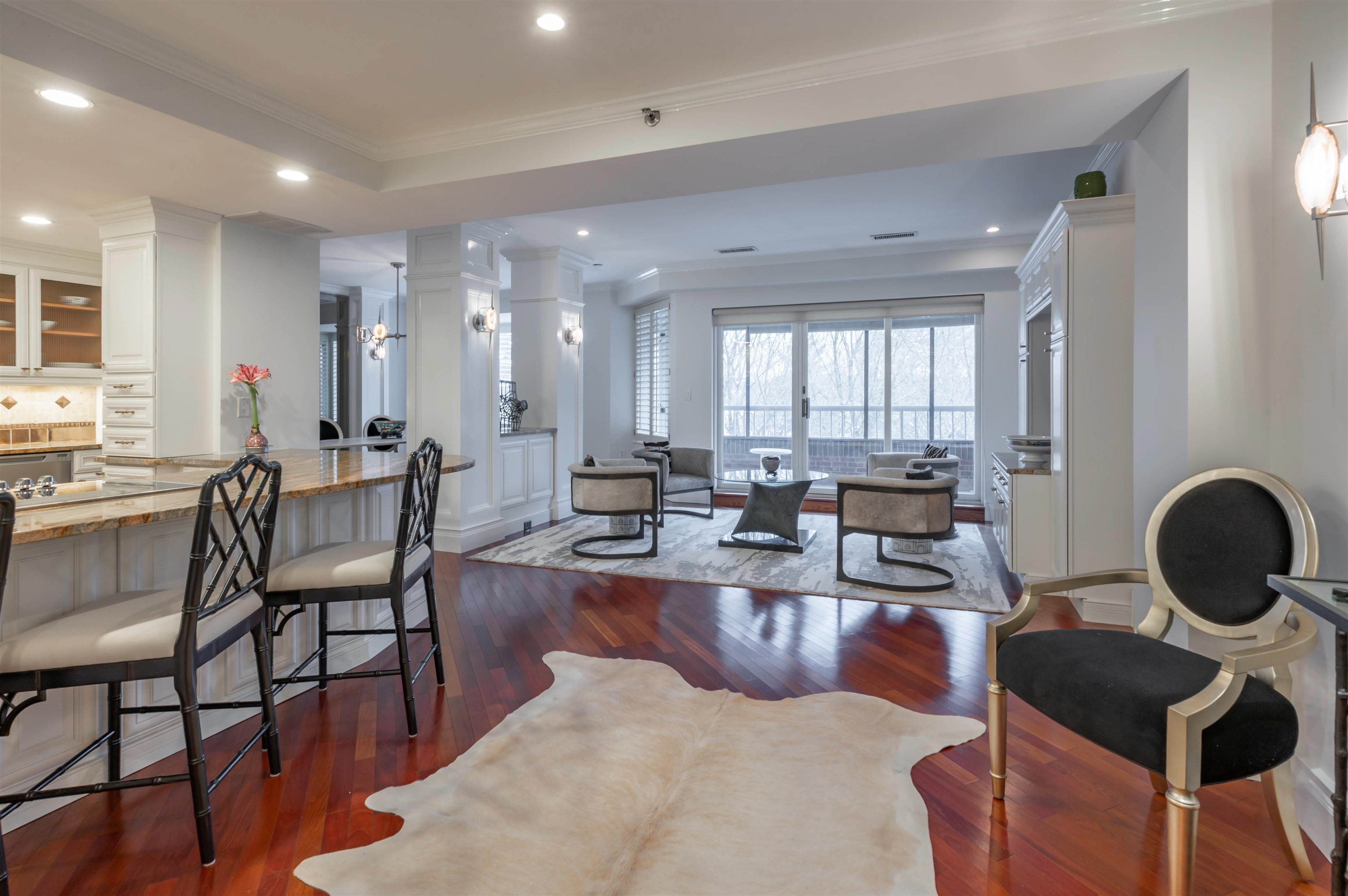 300 River Road, Unit 501 Manchester, NH 03104 - Photo 17 of 58