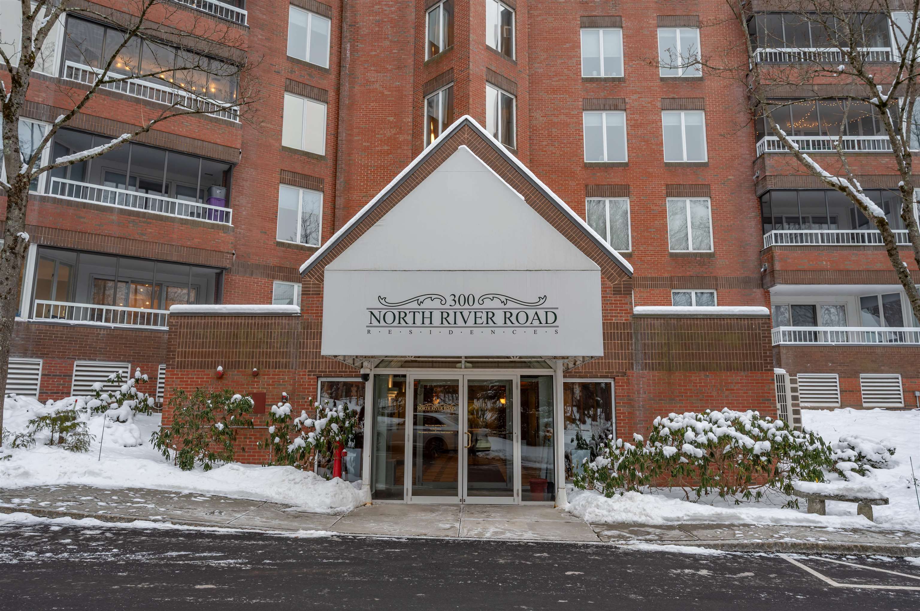 300 River Road, Unit 501 Manchester, NH 03104 - Photo 2 of 58