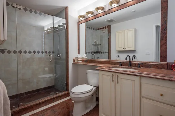 $749,900 | 300 River Road, Unit 501, Manchester, NH 03104