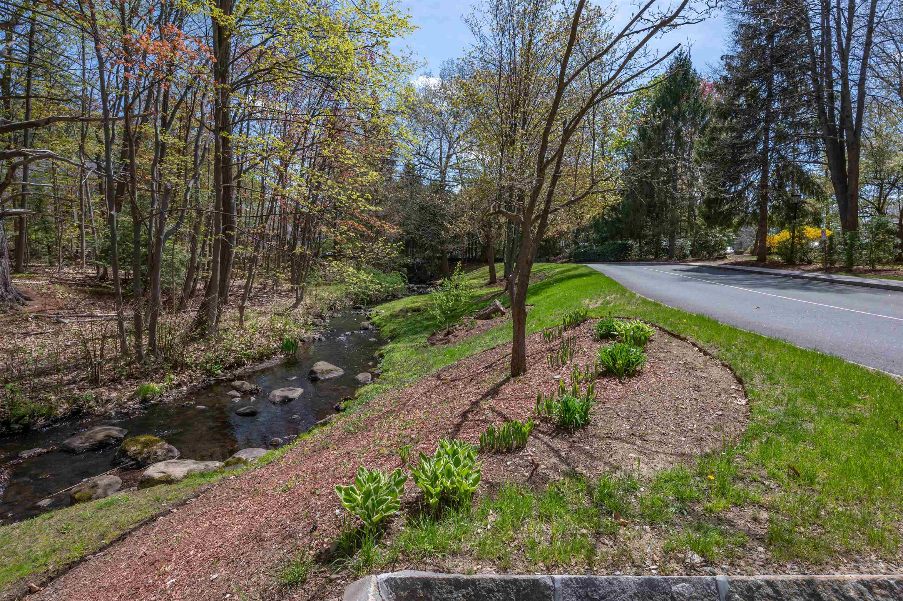 300 River Road, Unit 501 Manchester, NH 03104 - Photo 56 of 59