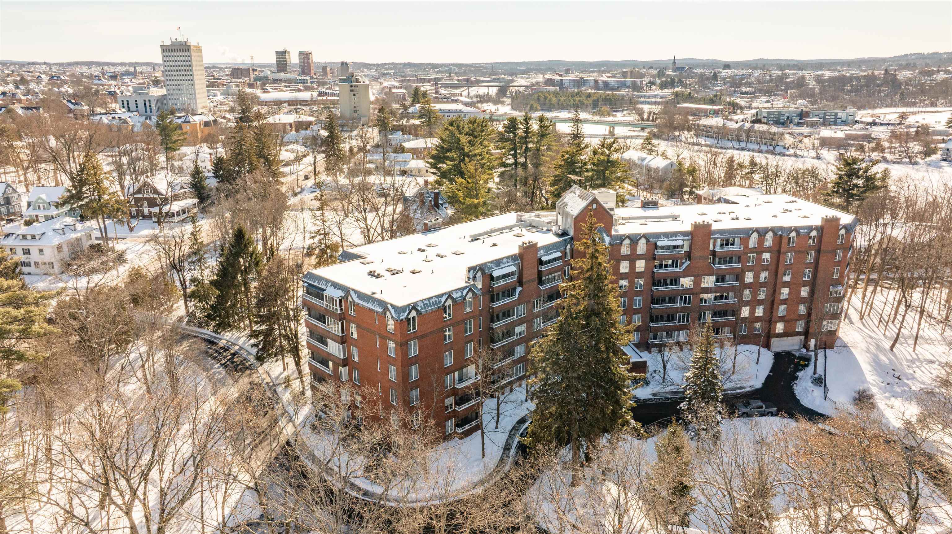 300 River Road, Unit 501 Manchester, NH 03104 - Photo 58 of 58