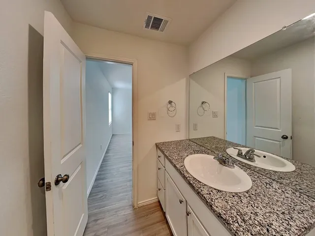 $1,660 | 5933 Antonio Place, Seguin, TX 78155