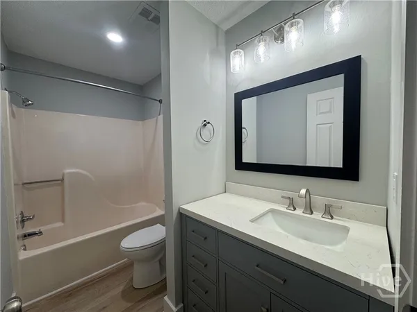 $1,495 | 2505 West Broad Street, Unit 212, Athens, GA 30606