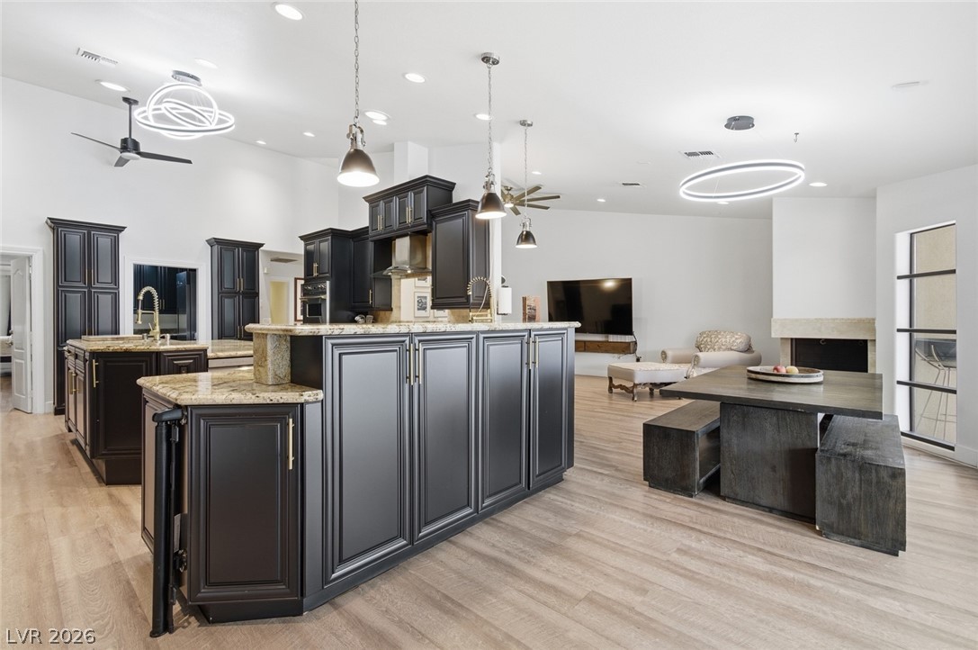 6425 Tara Avenue Las Vegas, NV 89146 - Photo 15 of 47 Gallery Image 15