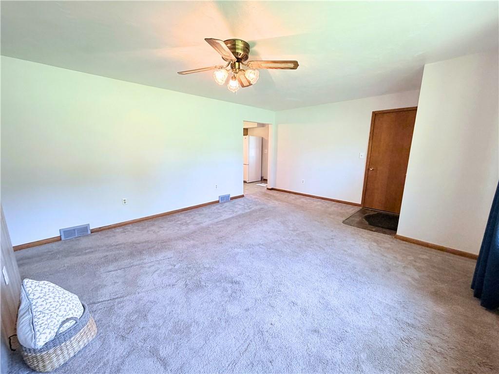 28 Bell Road Grove City, PA 16127 - Photo 9 of 20 Gallery Image 9