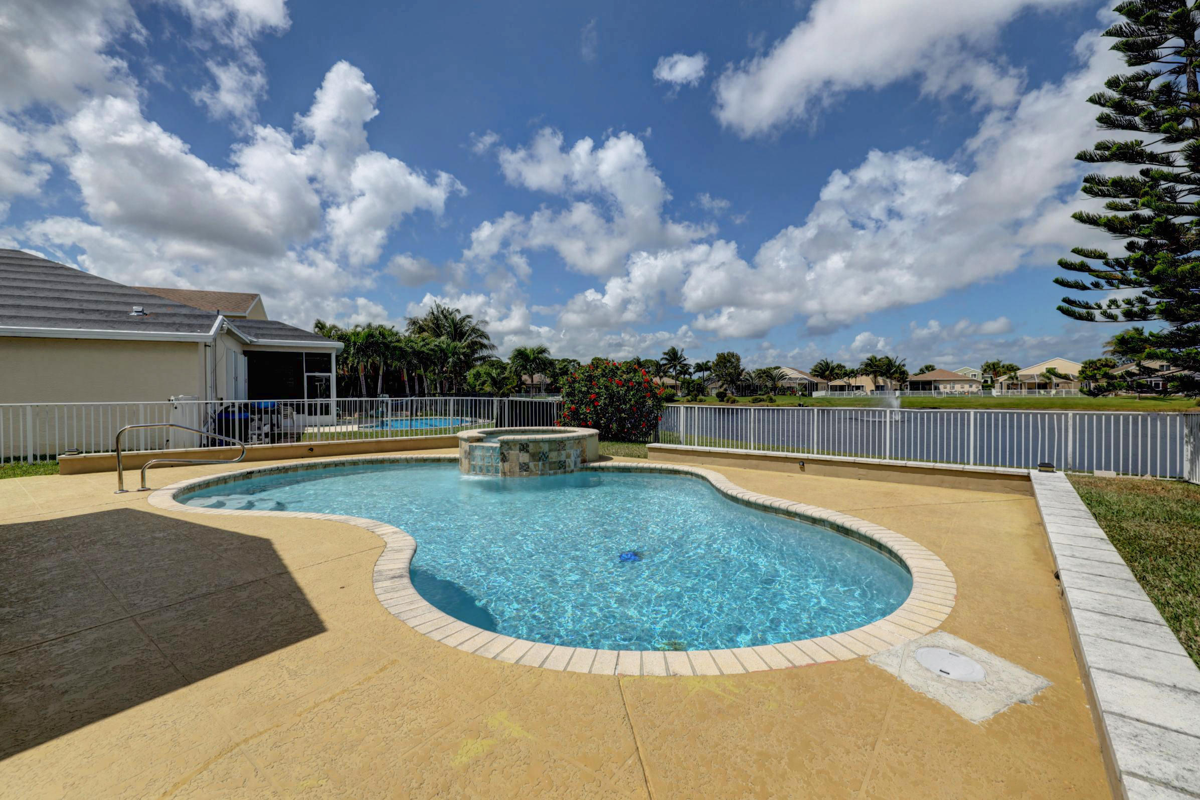 2581 Southeast Springtree Place Stuart, FL 34997 - Photo 25 of 39 26_3j0a6908_09_10_11_12