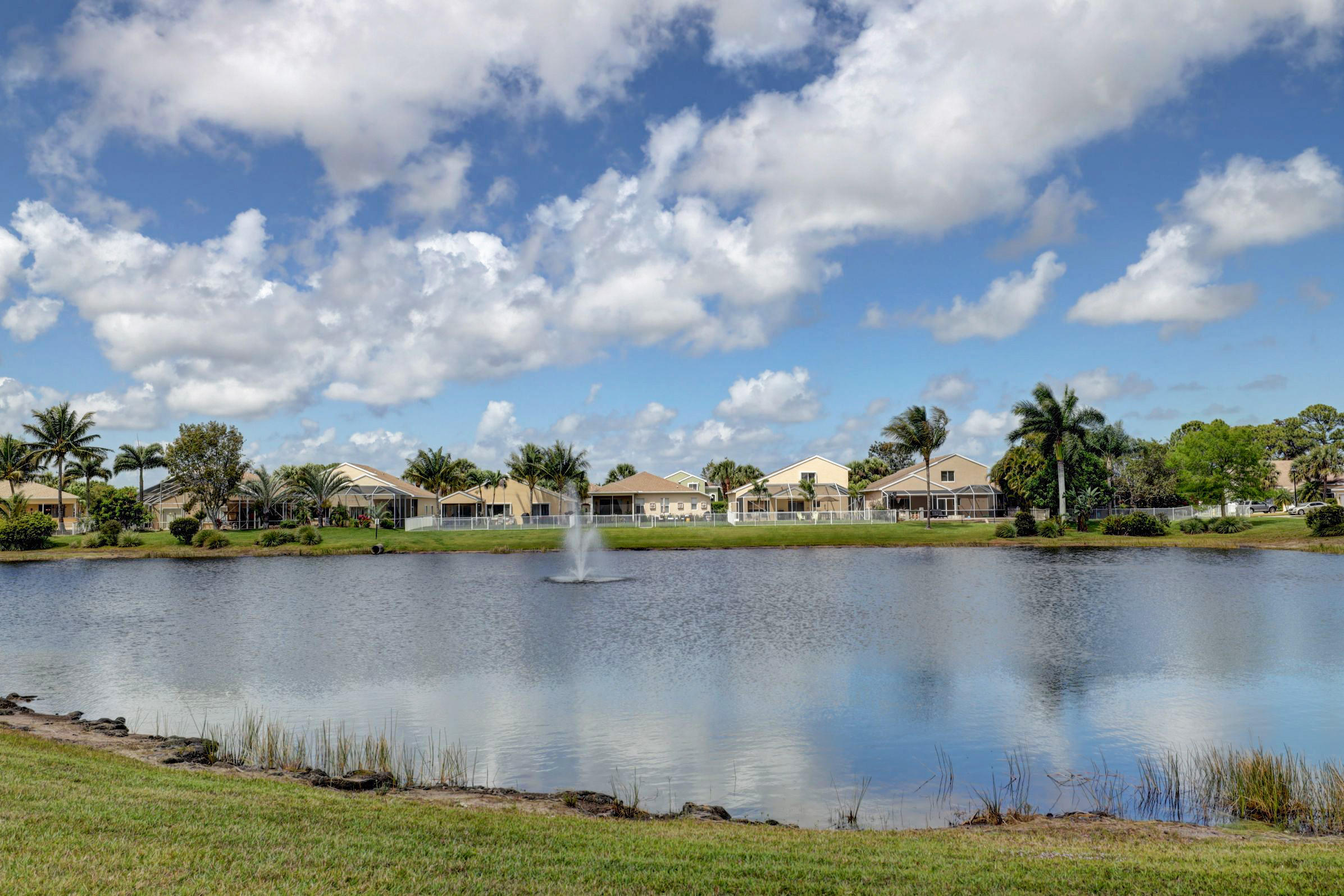 2581 Southeast Springtree Place Stuart, FL 34997 - Photo 32 of 39 34_3j0a6948_49_50_51_52