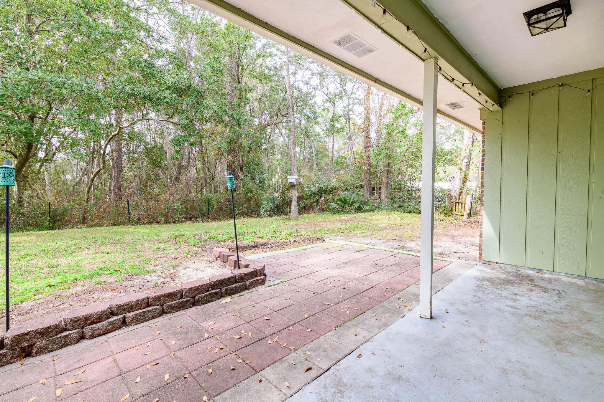 1688 Vine Avenue Niceville, FL 32578 - Photo 28 of 32 a view of a park with slide