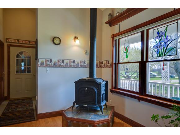 15 Reynolds Road Grand Isle, VT 05458 - Photo 11 of 36 Gallery Image 11