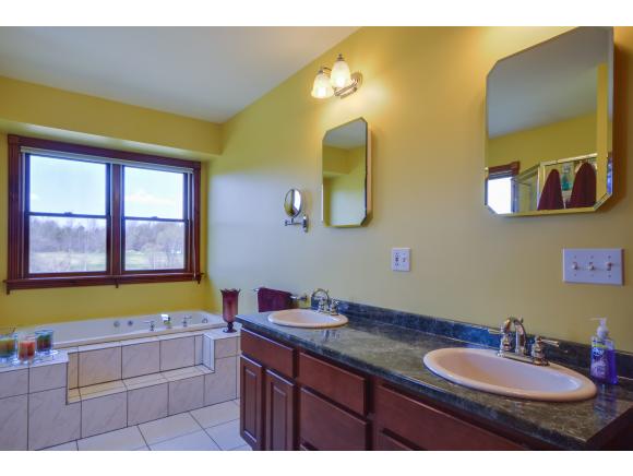 15 Reynolds Road Grand Isle, VT 05458 - Photo 16 of 36 Gallery Image 16