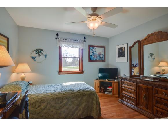 15 Reynolds Road Grand Isle, VT 05458 - Photo 21 of 36 Gallery Image 21
