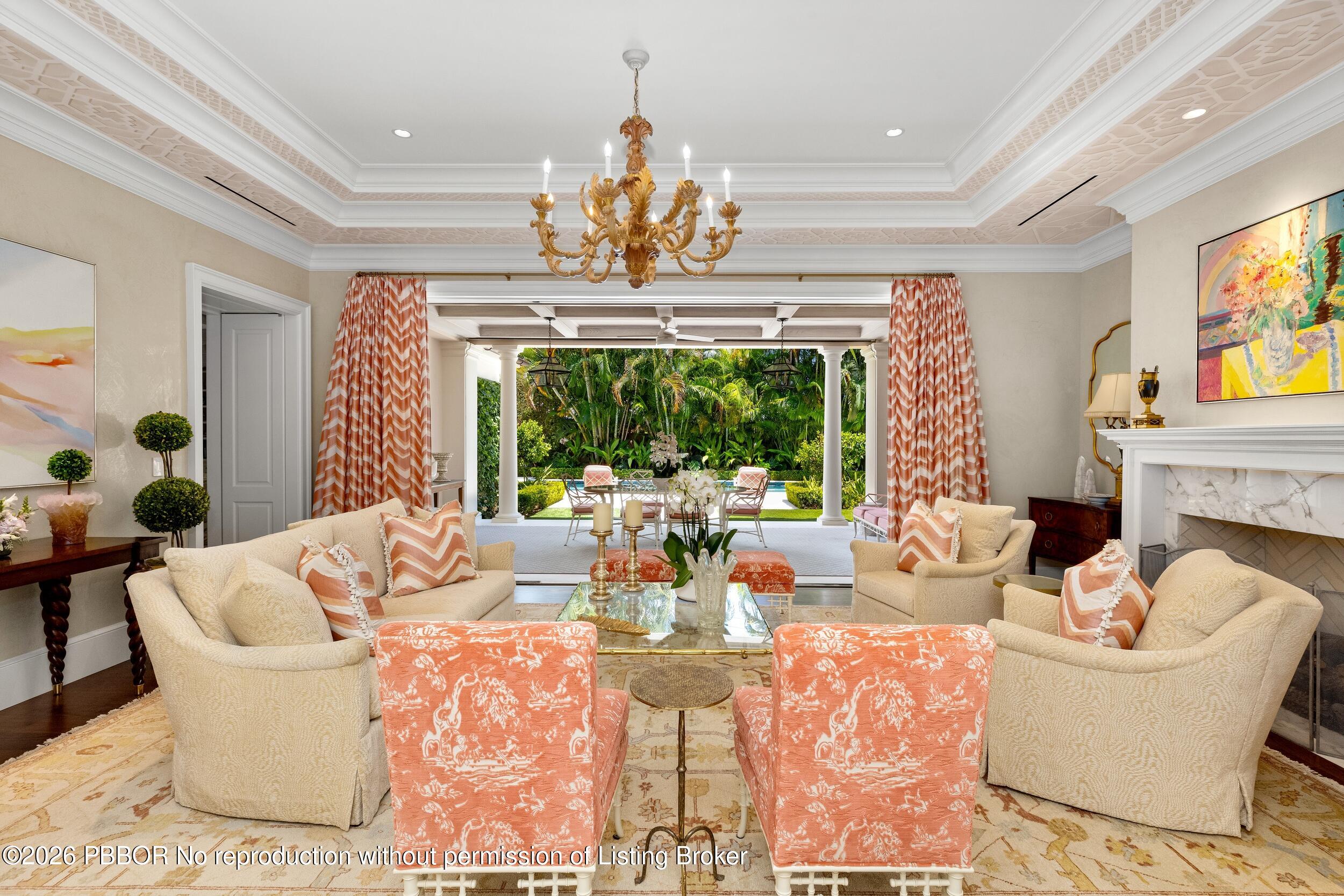 255 Wells Road Palm Beach, FL 33480 - Photo 3 of 48 Living Room