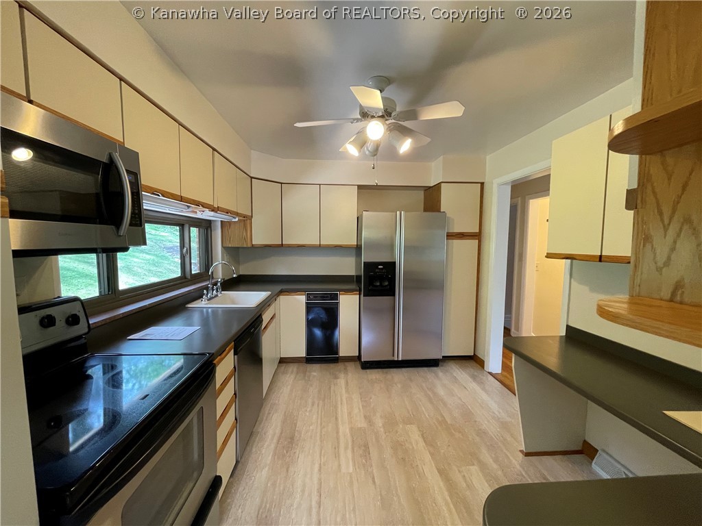 825 Carroll Road Charleston, WV 25314 - Photo 15 of 38 Gallery Image 15
