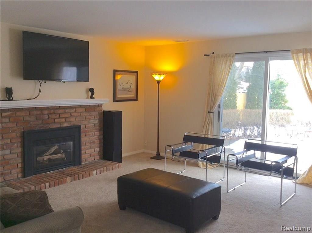 5959 Willowbridge Road Ypsilanti, MI 48197 - Photo 2 of 24