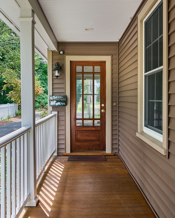 236 North Maple Street Northampton, MA 01062 - Photo 3 of 39