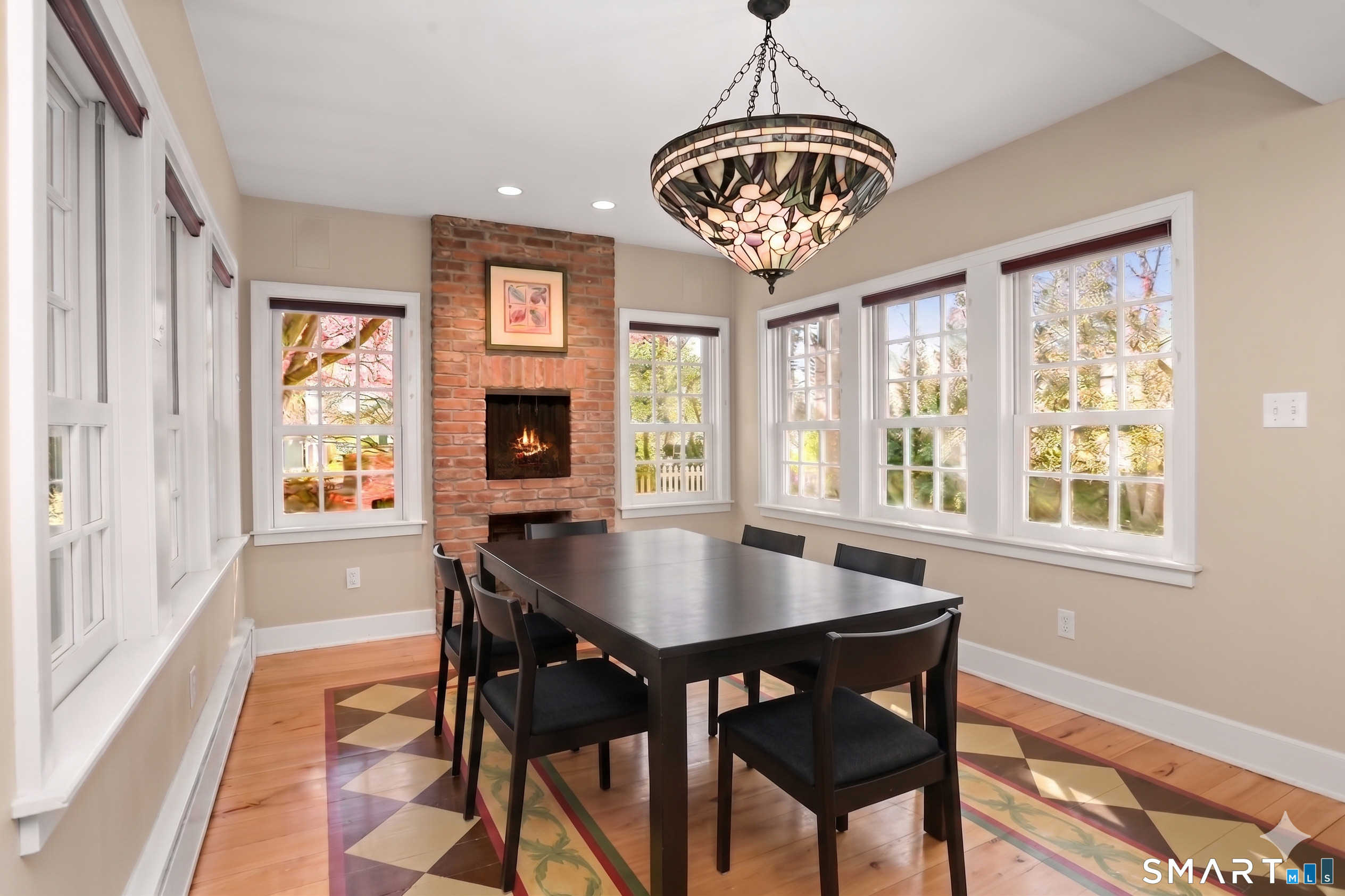 1005 Old Post Road Fairfield, CT 06824 - Photo 13 of 34