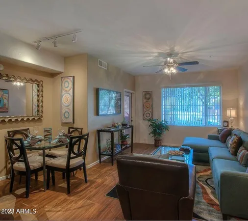 $1,399 | 110 West Bell Road, Unit 12, Phoenix, AZ 85023