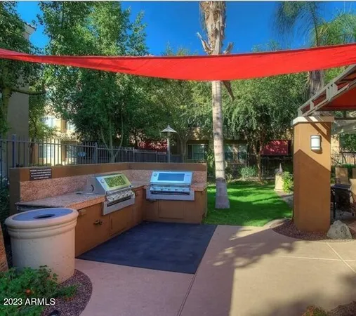 $1,399 | 110 West Bell Road, Unit 12, Phoenix, AZ 85023