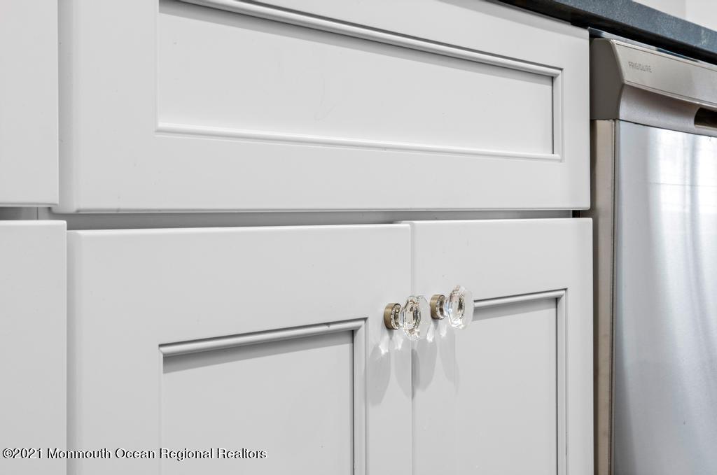 495 Branch Avenue Little Silver, NJ 07739 - Photo 9 of 26 a close view of closet