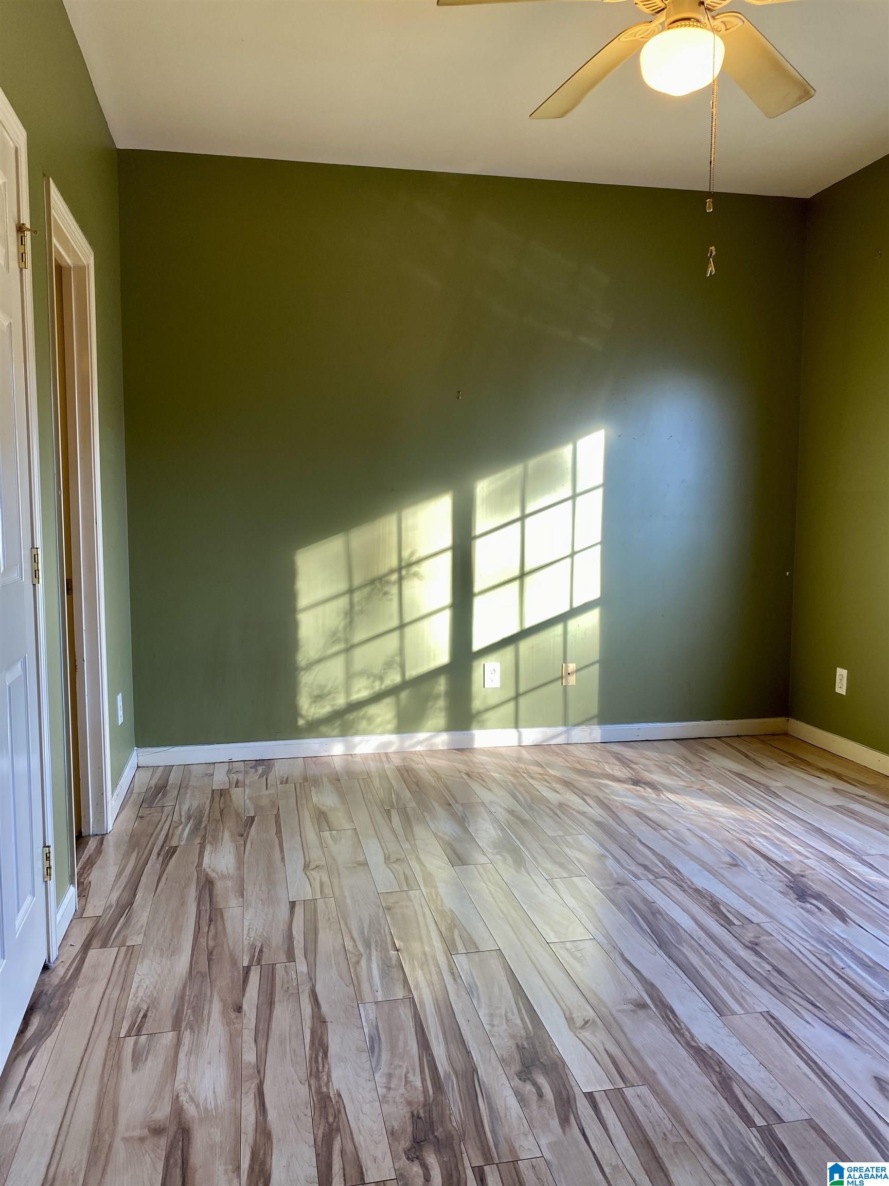 103 Shine Drive Pelham, AL 35124 - Photo 3 of 12