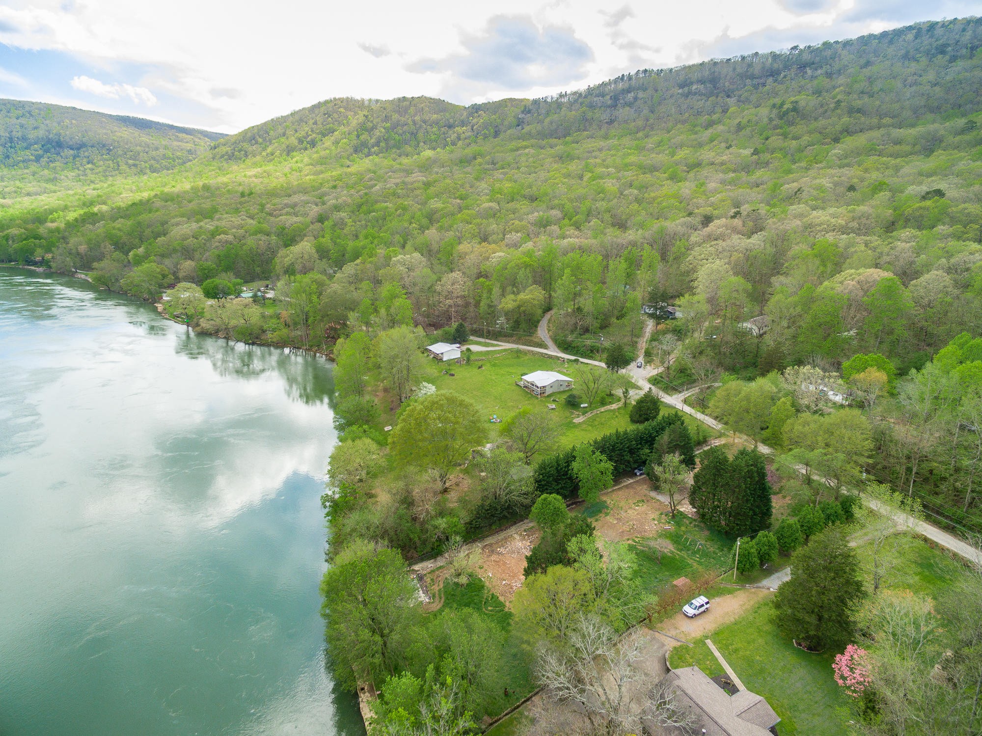 19756 River Canyon Road Chattanooga, TN 37405 - Photo 12 of 40
