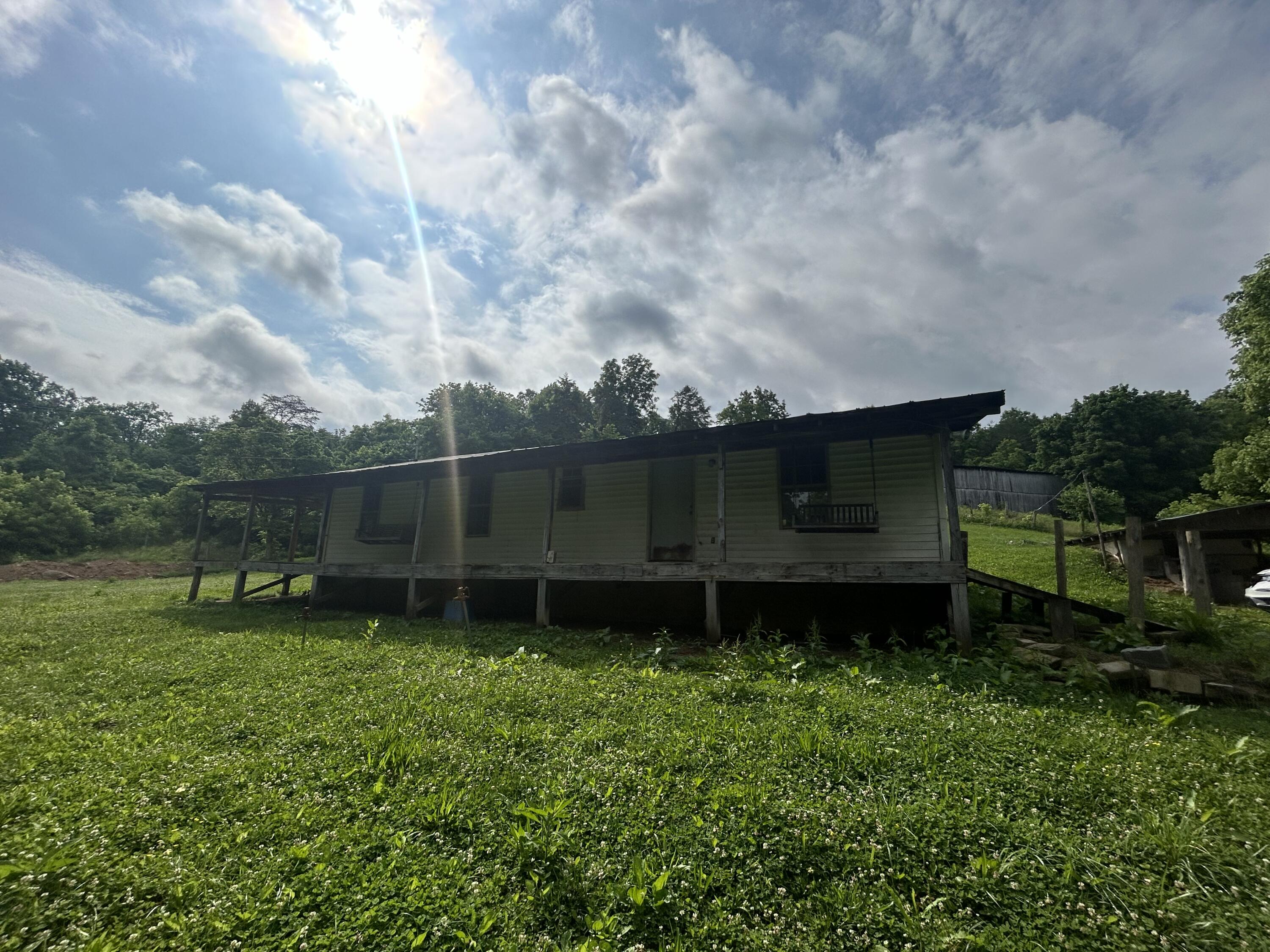 357 Sizemore Road Monticello, KY 42633 - Photo 3 of 50 Exterior