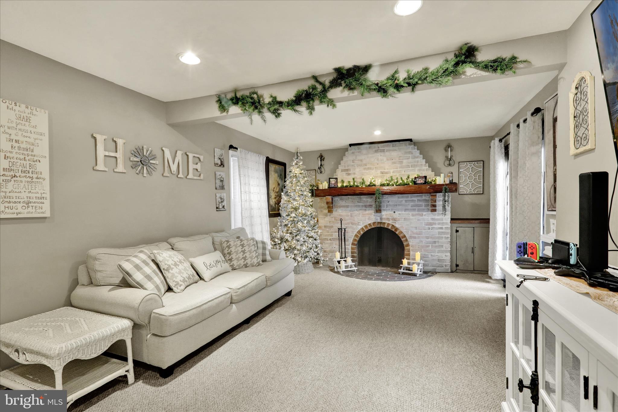 311 Lynoak Avenue Reading, PA 19607 - Photo 9 of 30 360_3158